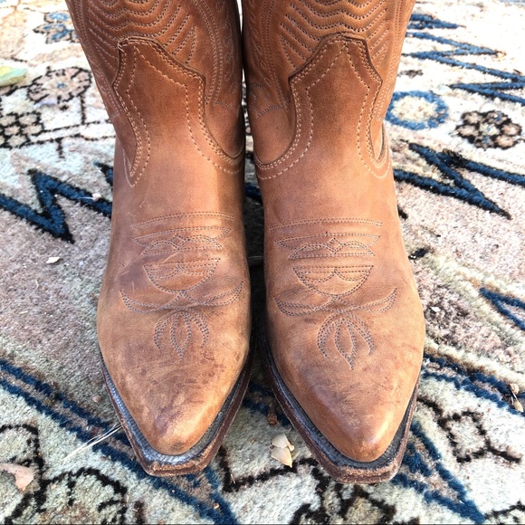 Boulet of Canada Cowboy Boots - size 6 - Picture 2 of 11